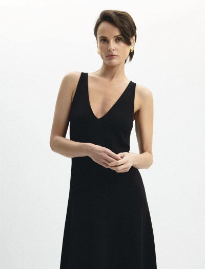 Fashion Expert 1